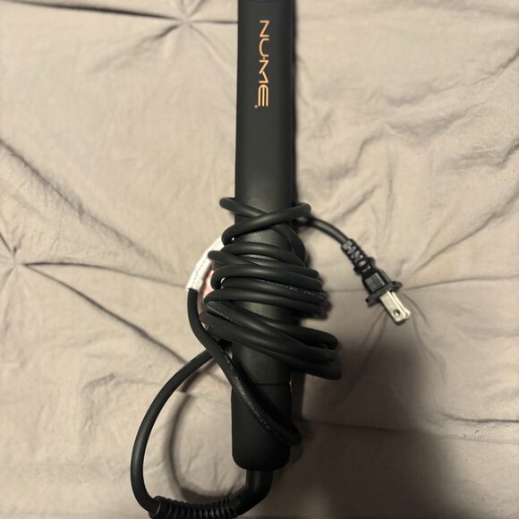 NUME Megastar Flat Iron - Picture 2 of 3